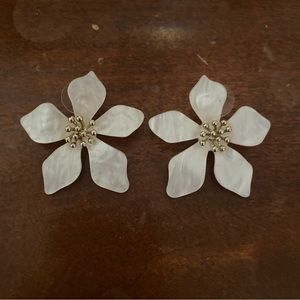 white flower earrings